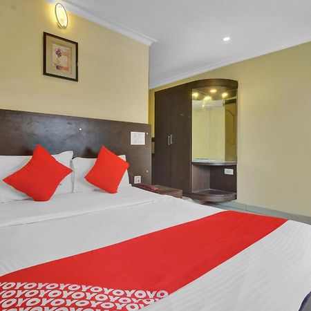 Hotel O Happy Rooms Гайдарабад Екстер'єр фото