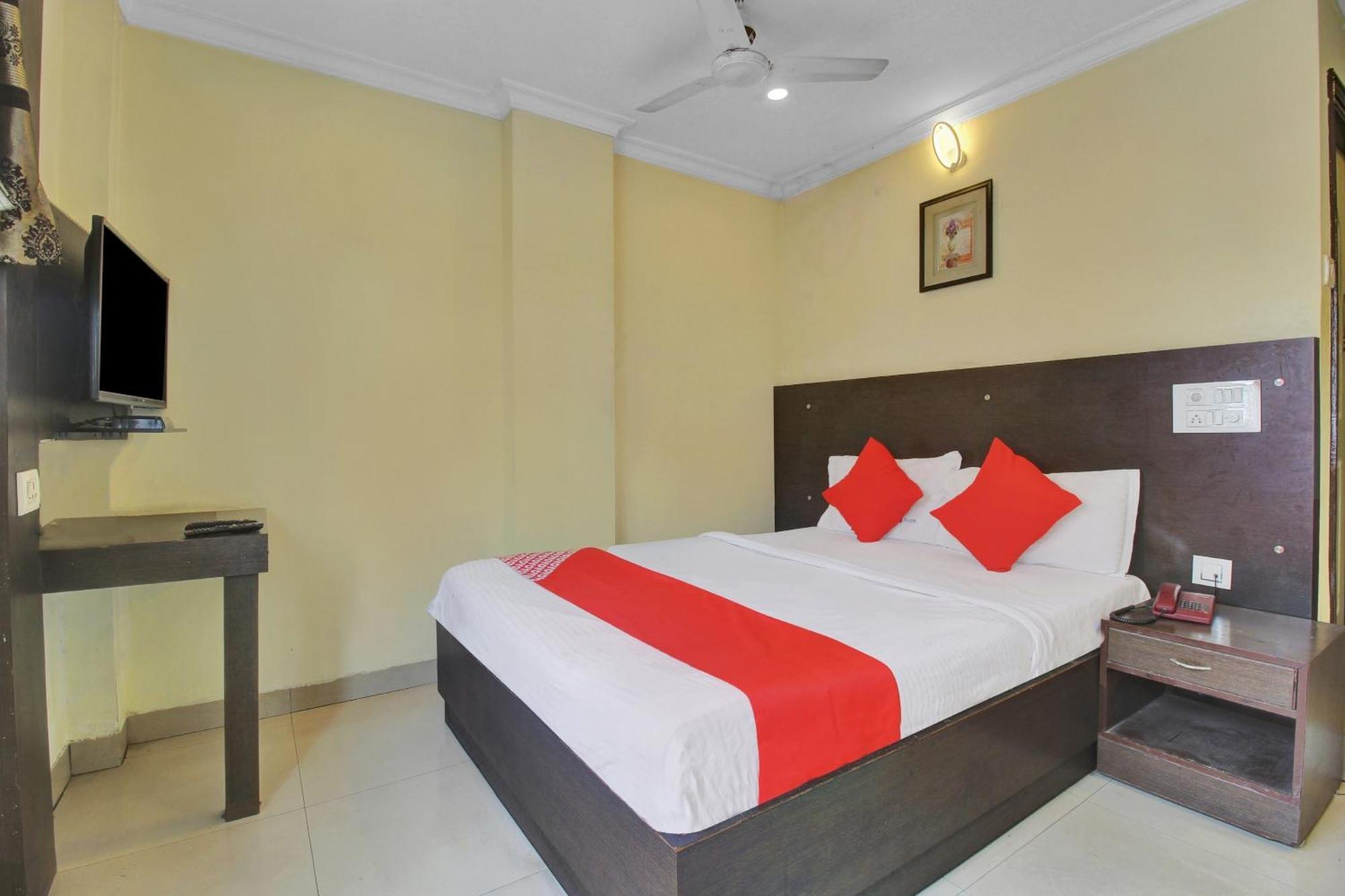 Hotel O Happy Rooms Гайдарабад Екстер'єр фото