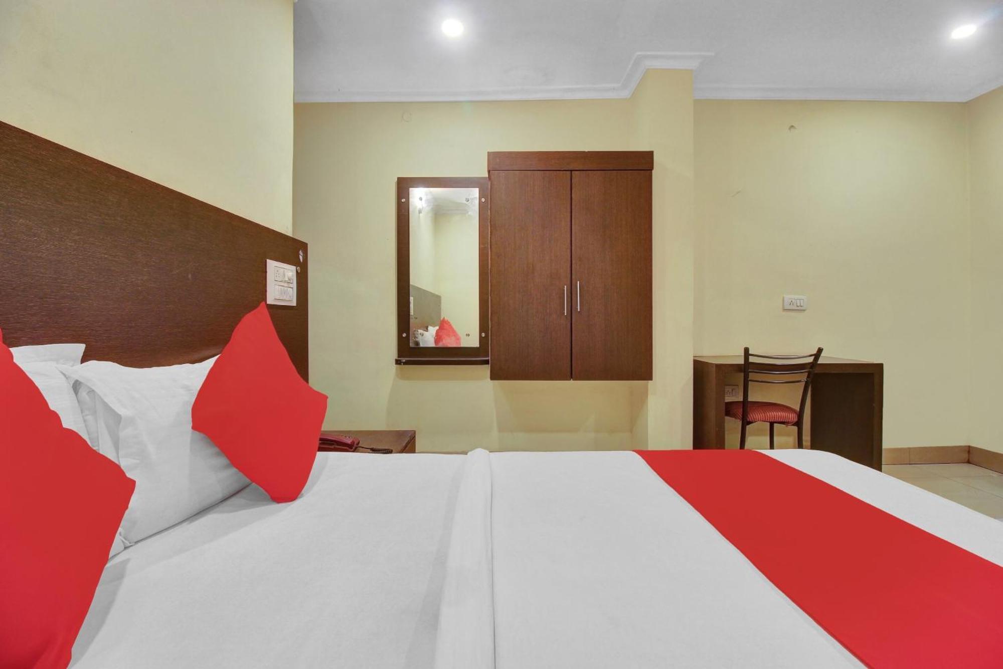 Hotel O Happy Rooms Гайдарабад Екстер'єр фото