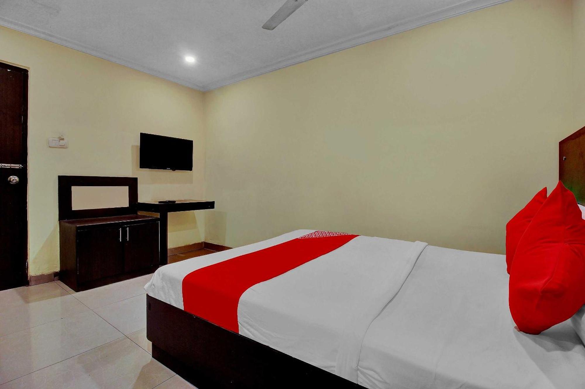 Hotel O Happy Rooms Гайдарабад Екстер'єр фото